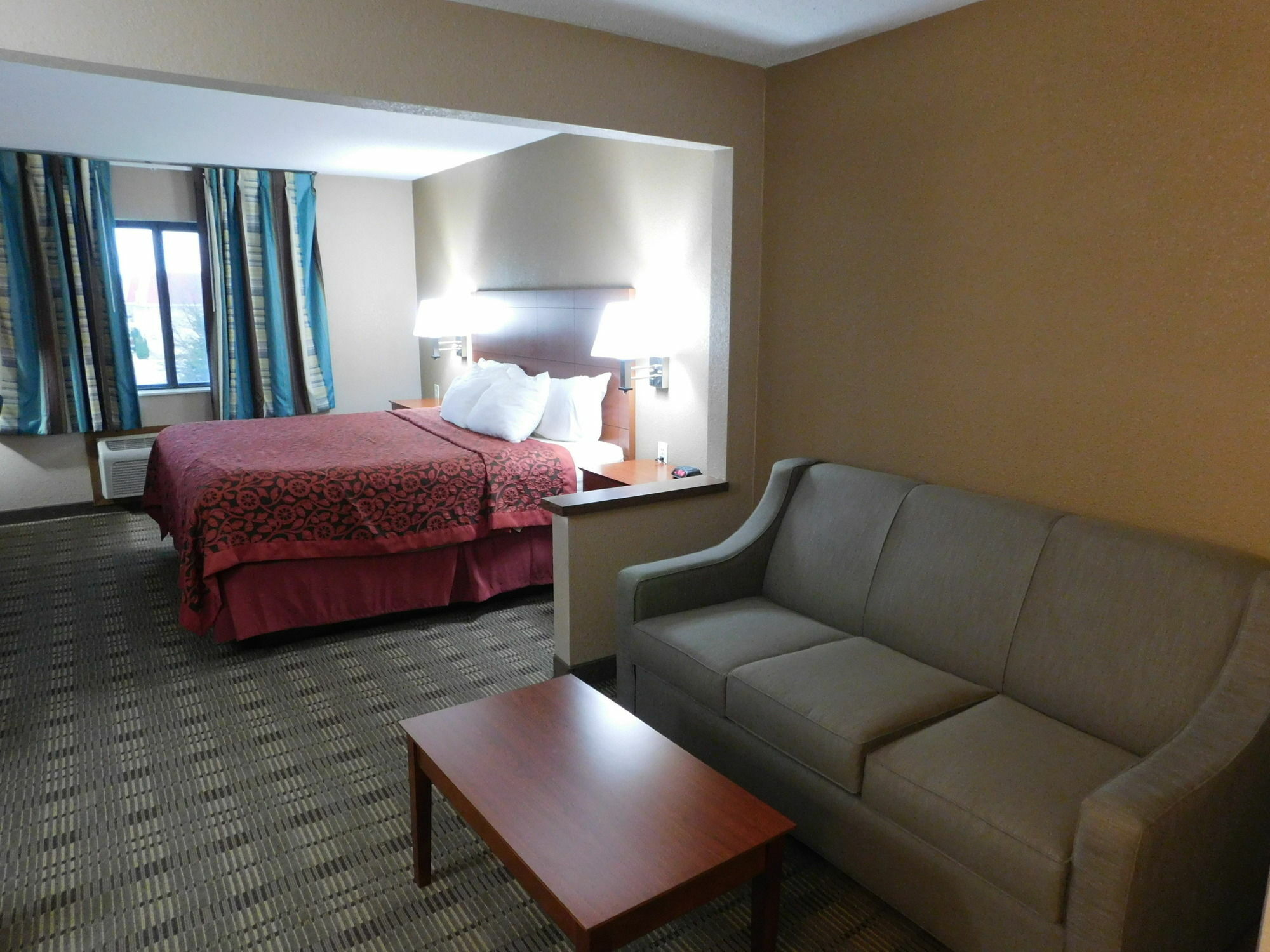 Days Inn By Wyndham Mankato Bagian luar foto